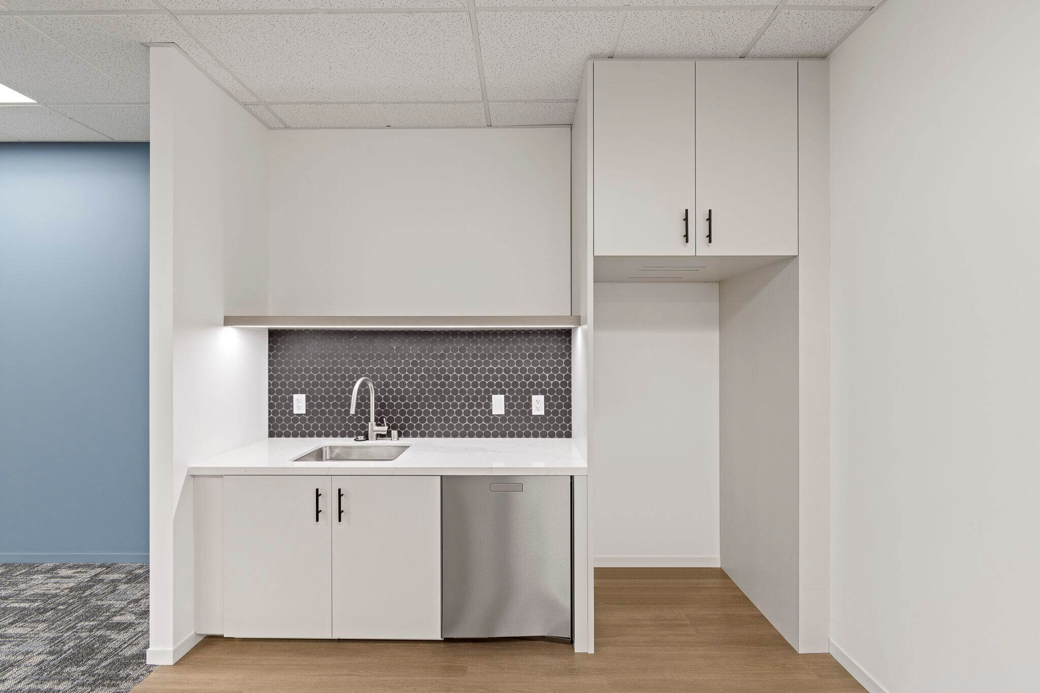 1 Jenner, Irvine, CA à louer Photo intérieure– Image 1 sur 7