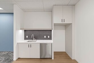 1 Jenner, Irvine, CA à louer Photo intérieure– Image 1 sur 7