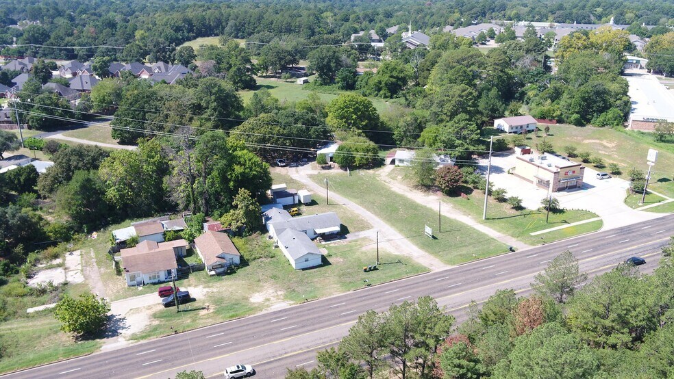 5131 Troup Hwy, Tyler, TX à vendre - Photo principale – Image 1 sur 39