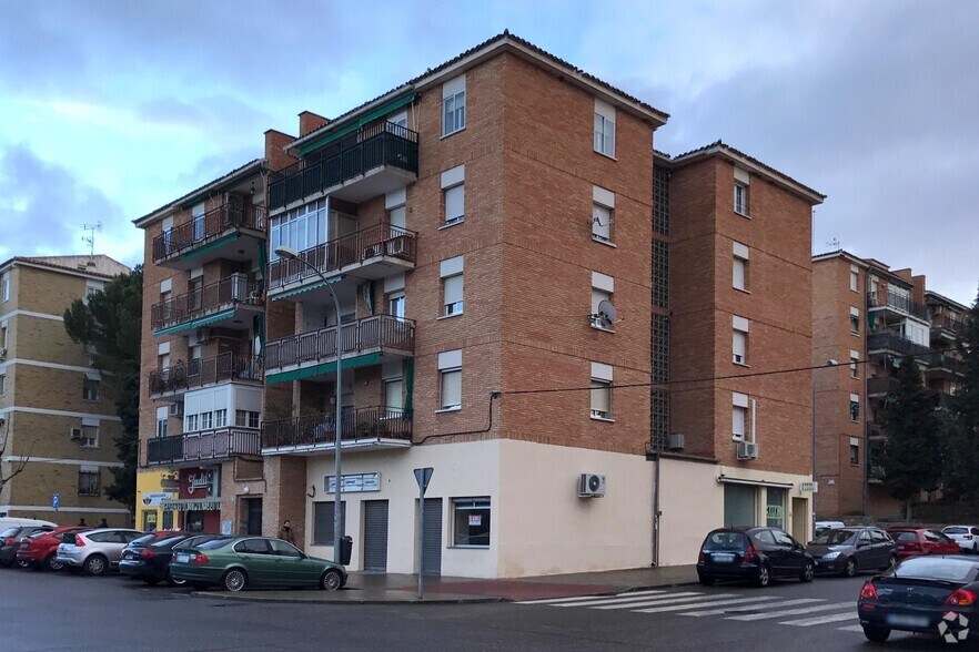 Immeuble residentiel dans Argés, Toledo à vendre - Photo de l’immeuble – Image 2 sur 2