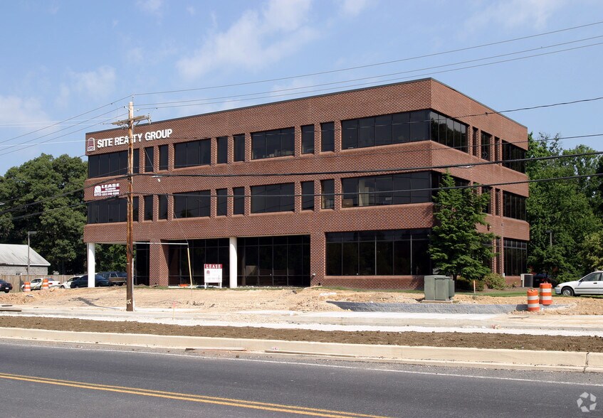 9320 Annapolis Rd, Lanham, MD à louer - Photo de l’immeuble – Image 2 sur 6