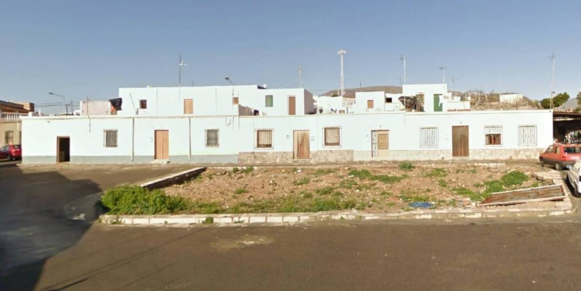 Terrain dans Adra, Almería à vendre Photo principale– Image 1 sur 2