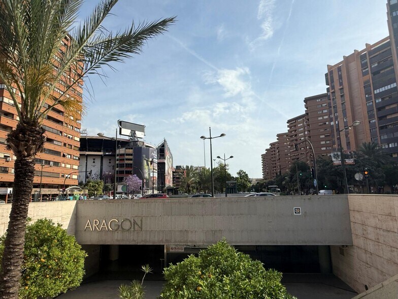 Local commercial dans València, Valencia à louer - Photo de l’immeuble – Image 2 sur 8
