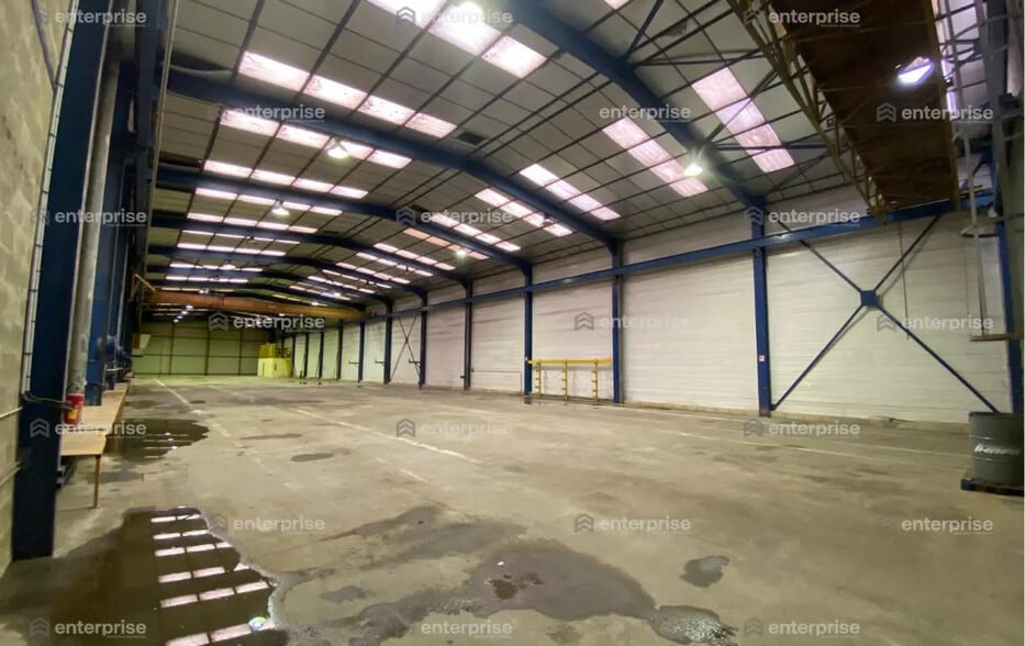 Local d’activités dans Compiègne à louer - Photo intérieure – Image 3 sur 7