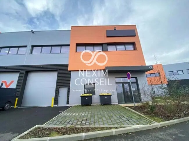 Plus de détails pour 10 Chemin Latéral, Romainville - Bureau, Local d'activités à louer