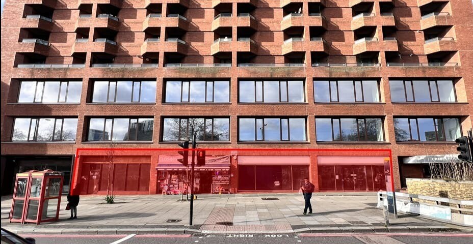 125 Finchley Rd, Londres à louer - Photo de l’immeuble – Image 3 sur 15