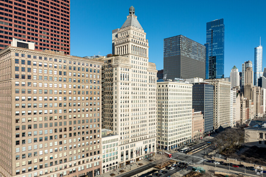 310 S Michigan Ave, Chicago, IL à louer - Photo principale – Image 1 sur 9