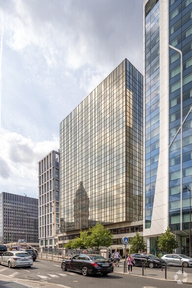 207 Rue De Bercy, Paris à louer - Photo de l’immeuble – Image 3 sur 3