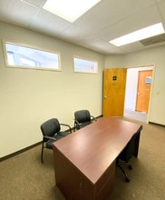 960 Corporate Dr, Hillsborough, NC à louer Photo intérieure– Image 2 sur 2