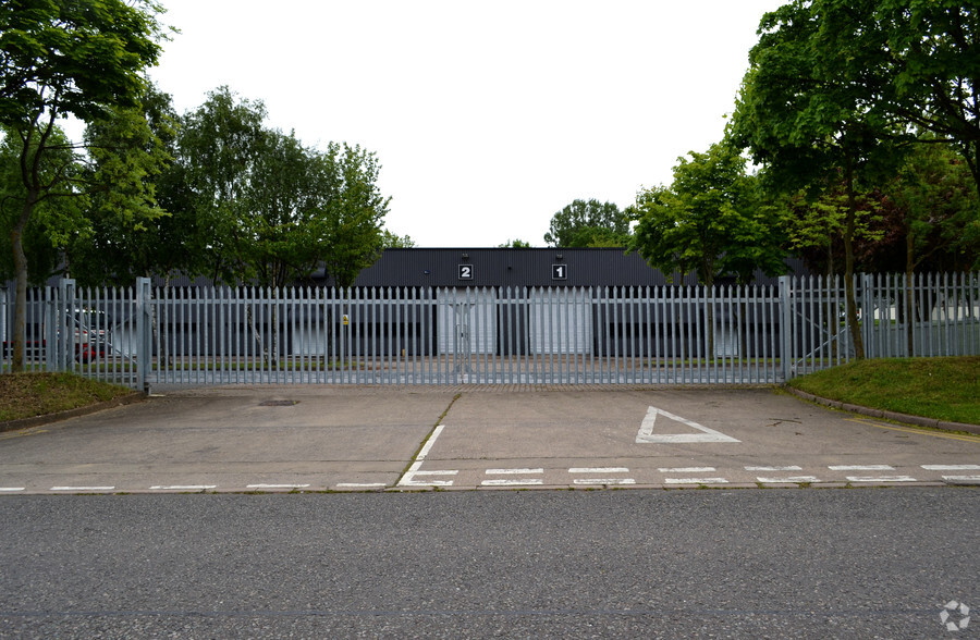 Osyth Clos, Northampton à louer - Photo de l’immeuble – Image 3 sur 7