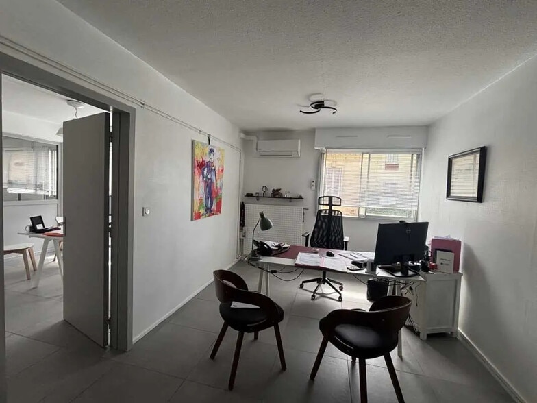 Bureau dans Bordeaux à vendre - Photo intérieure – Image 1 sur 6