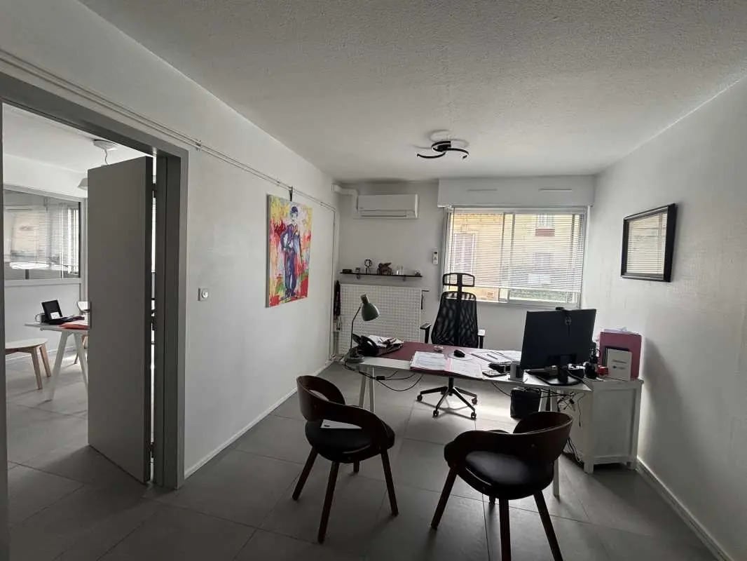 Bureau dans Bordeaux à vendre Photo intérieure– Image 1 sur 7