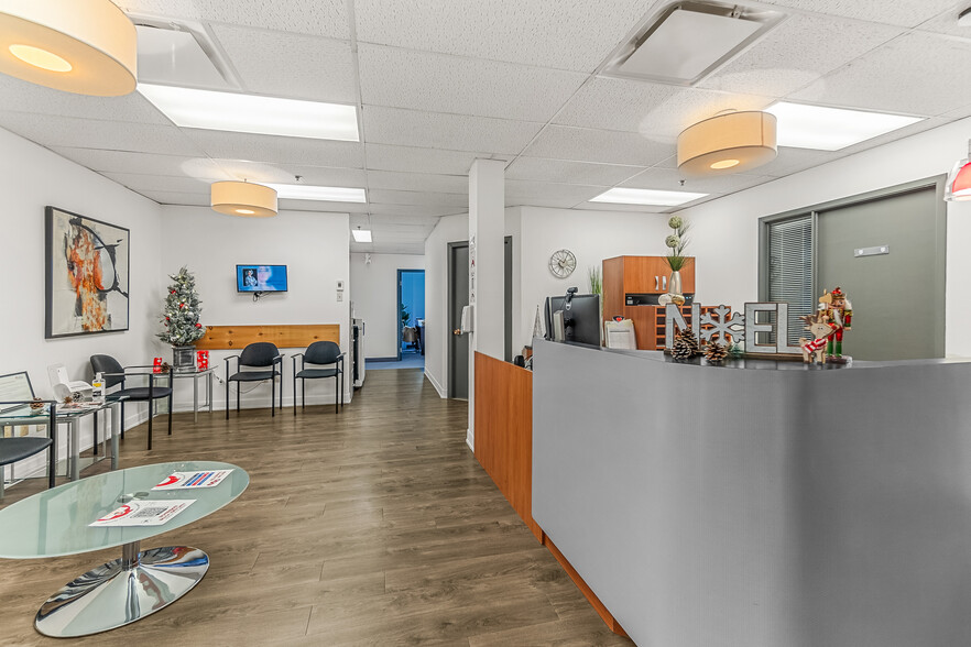 2750 Ch Sainte-Foy, Québec, QC à louer - Photo intérieure – Image 2 sur 13
