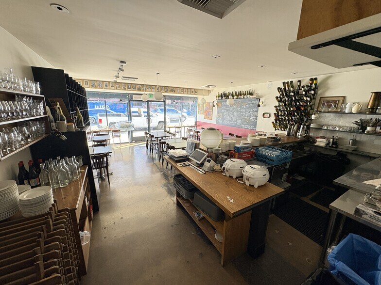 713 N Virgil Ave, Los Angeles, CA à vendre - Photo intérieure – Image 3 sur 7