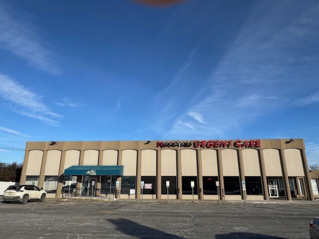 620 Route 23, Pequannock, NJ à louer Photo principale– Image 1 sur 3