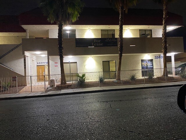 3340 Topaz St, Las Vegas, NV à louer - Photo de l’immeuble – Image 3 sur 14