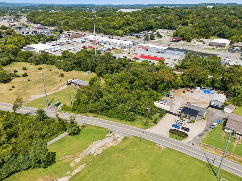 274 Rockland Rd, Hendersonville, TN à vendre - Photo de l’immeuble – Image 3 sur 9