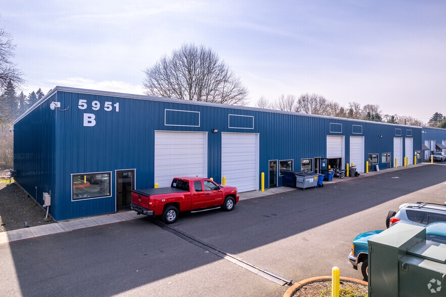 5951 E 18th St, Vancouver, WA à louer - Photo de l’immeuble – Image 3 sur 6