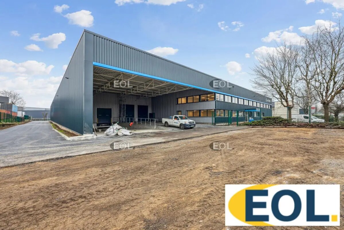 Industriel/Logistique dans Le Blanc-Mesnil à louer Photo de l’immeuble– Image 1 sur 8