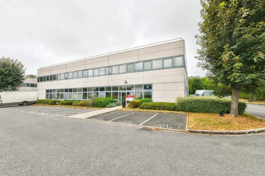 165 Rue De La Belle Etoile, Roissy-en-France à louer - Photo de l’immeuble – Image 3 sur 18