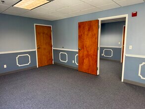 5509 Grand Blvd, New Port Richey, FL à louer Photo intérieure– Image 2 sur 7