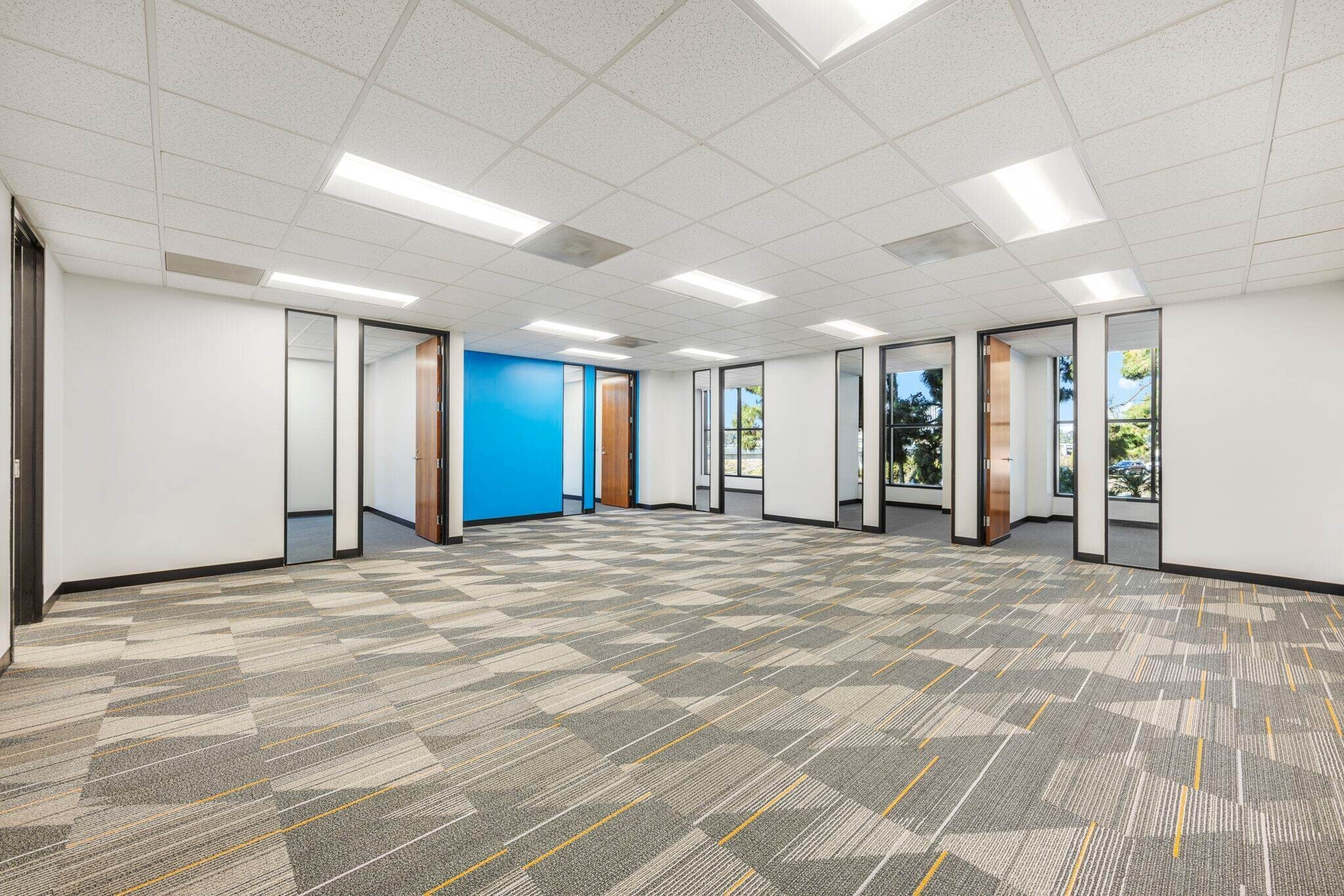 3636 Nobel Dr, San Diego, CA à louer Photo intérieure– Image 1 sur 14