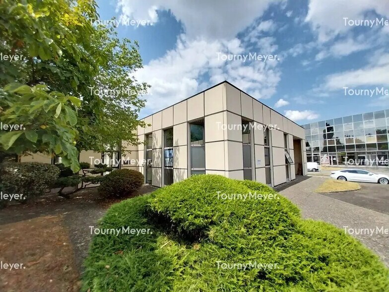 Bureau dans Labège à louer - Photo de l’immeuble – Image 2 sur 8