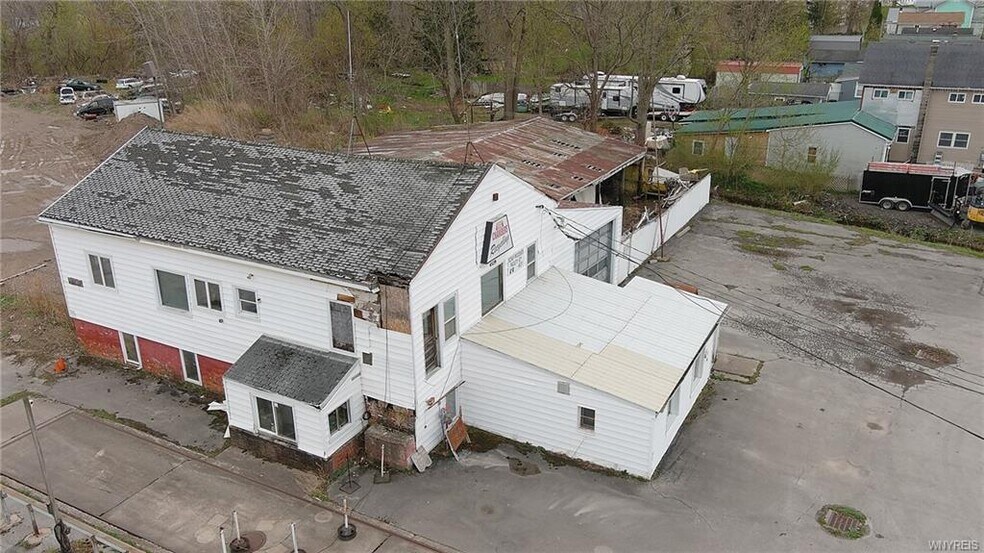 4529 Mill St, Medina, NY à vendre - Photo de l’immeuble – Image 2 sur 6