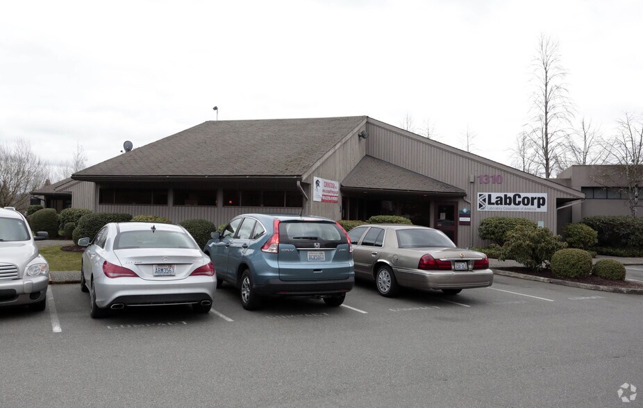 1310 116th Ave NE, Bellevue, WA à vendre - Photo principale – Image 1 sur 10