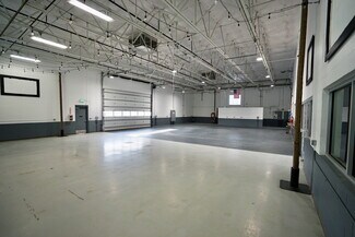 Plus de détails pour 1702 E Yakima Ave, Yakima, WA - Bureau/Local commercial à louer