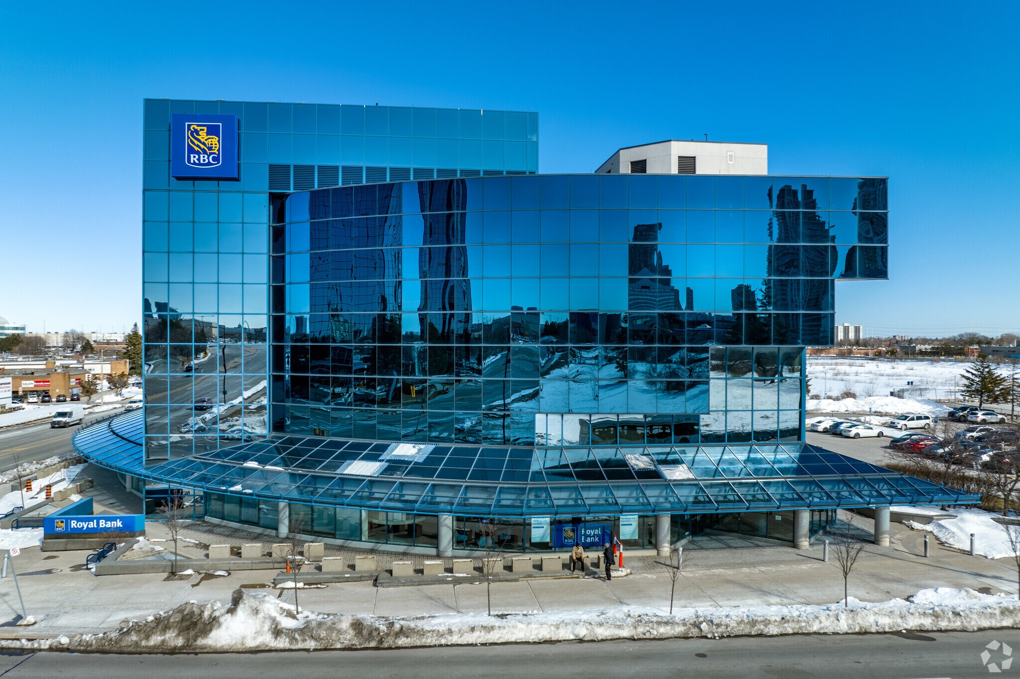 111 Grangeway Ave, Toronto, ON à louer Photo principale– Image 1 sur 52