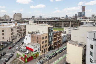 333 Newark Ave, Jersey City, NJ - VUE AÉRIENNE  vue de carte - Image1