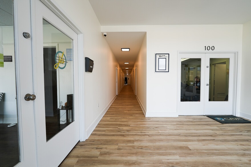 2405 Westwood Ave, Richmond, VA à louer - Photo intérieure – Image 3 sur 5