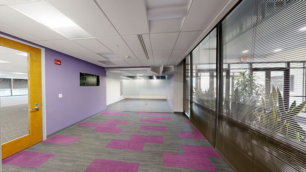 730 Holiday Dr, Pittsburgh, PA à louer - Numérisation 3D Matterport – Image 3 sur 68