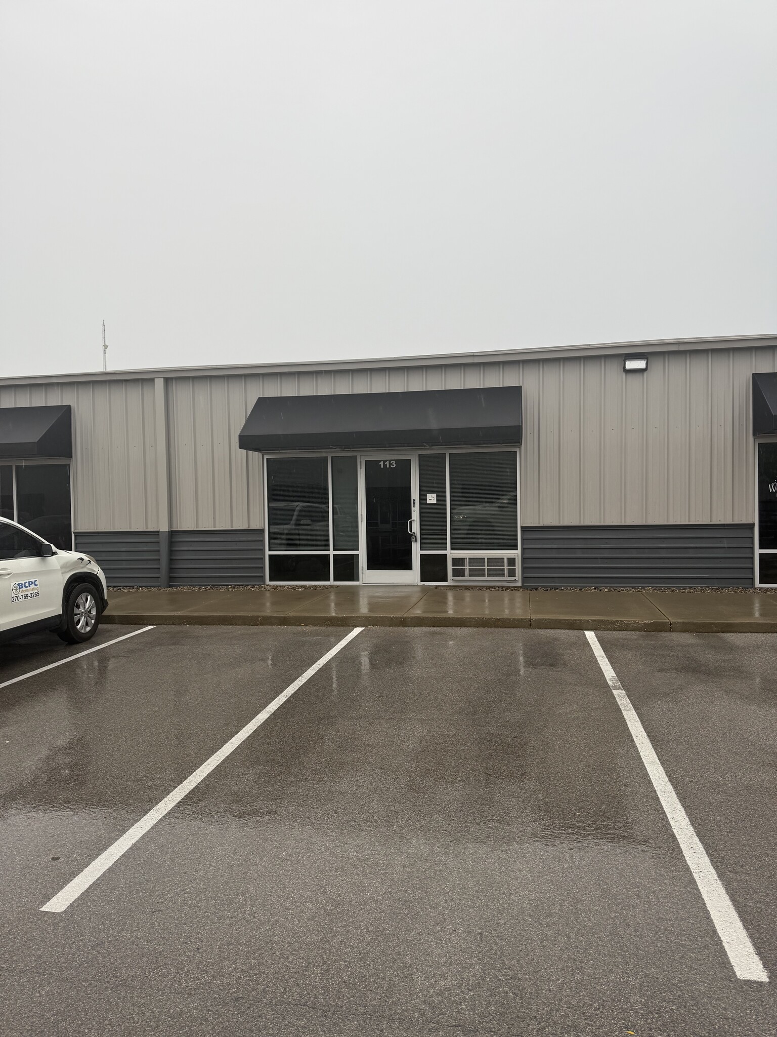 4569 Dixie hwy, Elizabethtown, KY à louer Photo de l’immeuble– Image 1 sur 7