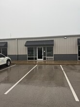 4569 Dixie hwy, Elizabethtown, KY à louer Photo de l’immeuble– Image 1 sur 7