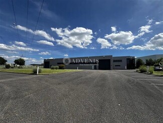 Plus de détails pour Local d'activités à louer