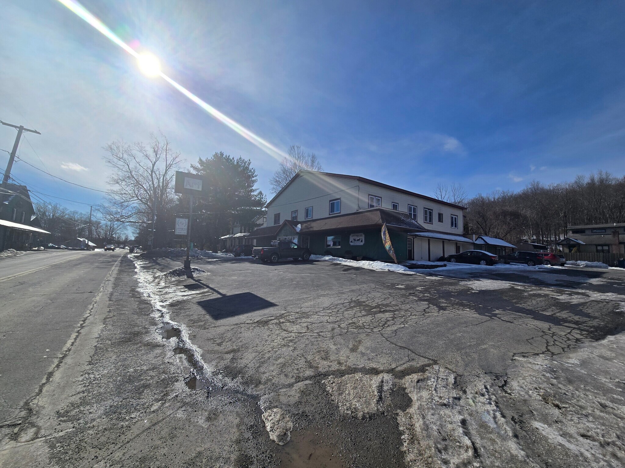 6631 Route 191, Cresco, PA à louer Photo principale– Image 1 sur 2