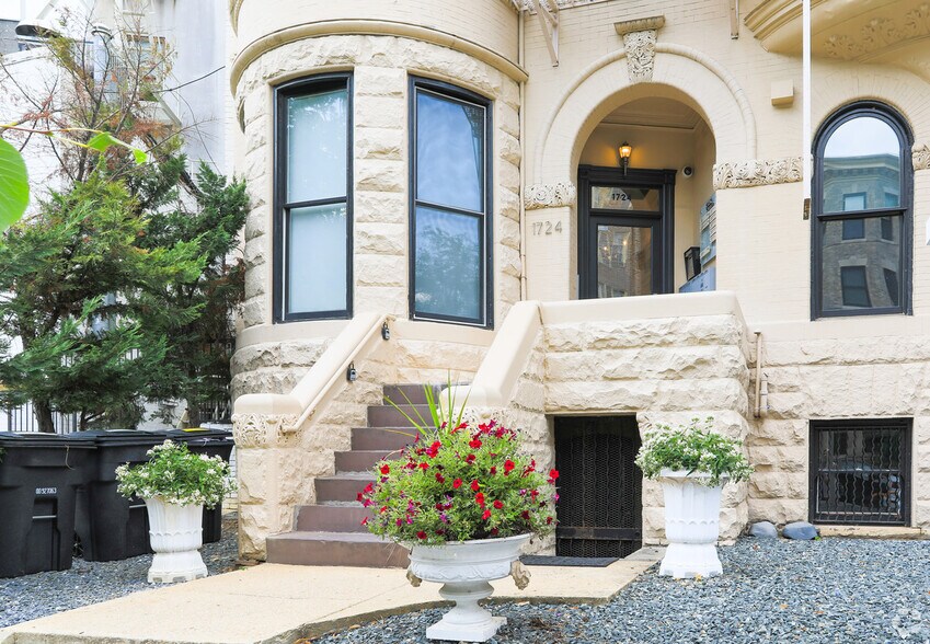 1724 20th St NW, Washington, DC à louer - Photo de l’immeuble – Image 3 sur 17