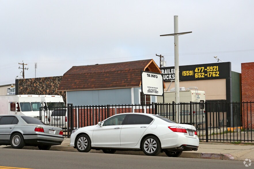 1927 S Van Ness Ave, Fresno, CA à louer - Photo de l’immeuble – Image 3 sur 10