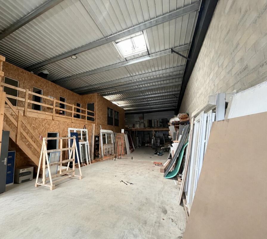 Local d’activités dans Cernay-lès-Reims à louer Photo intérieure– Image 1 sur 8