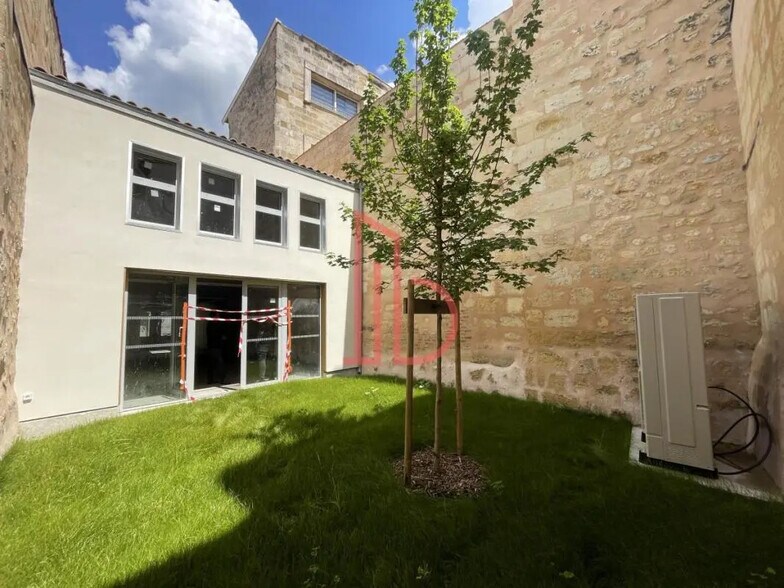 Bureau dans Bordeaux à vendre - Photo de l’immeuble – Image 1 sur 5