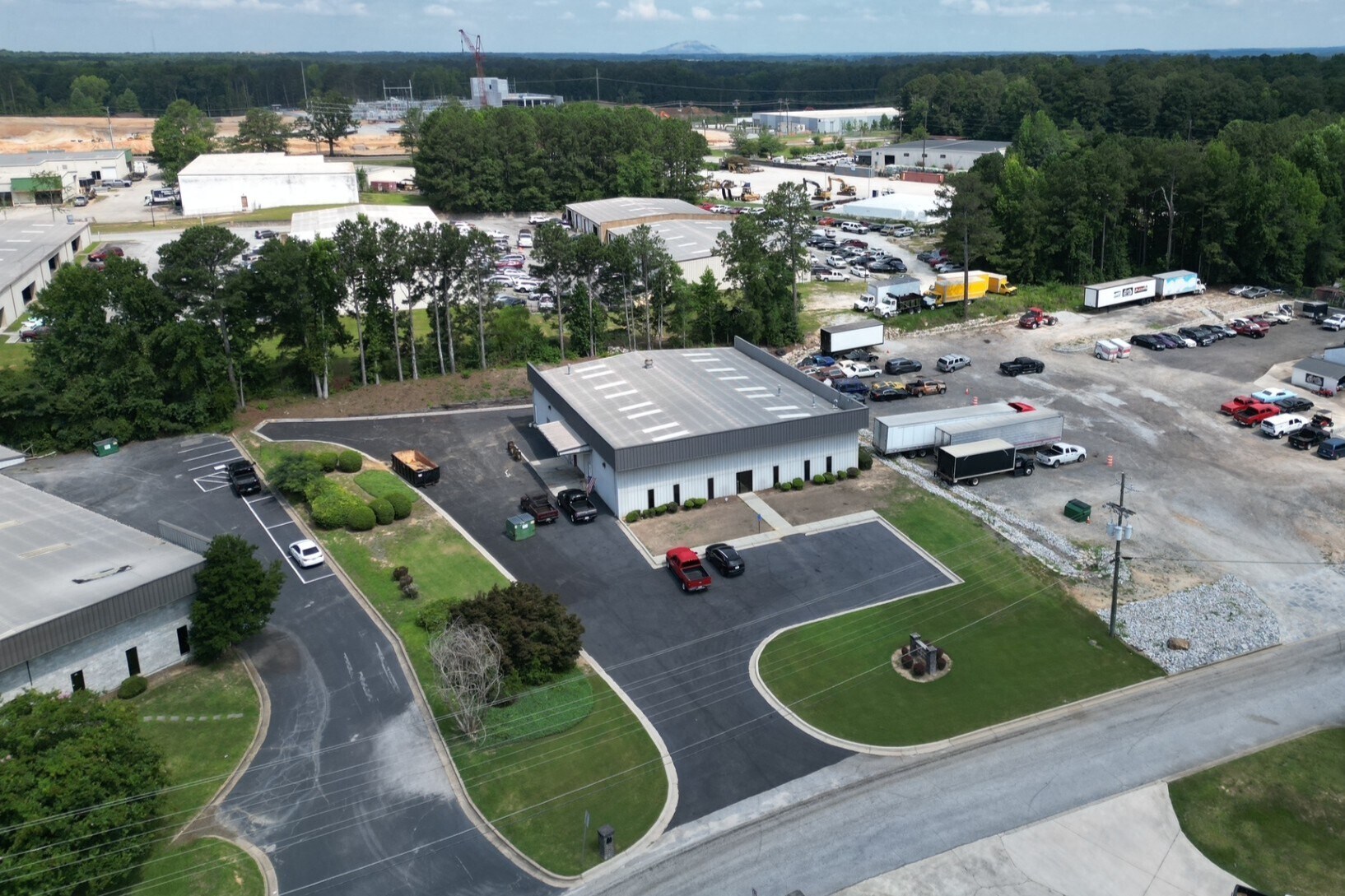 205 Camden Industrial Pky NW, Conyers, GA à louer Photo de l’immeuble– Image 1 sur 4