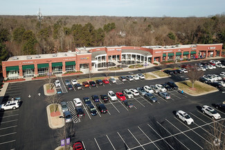 Plus de détails pour 1231 Eastchester Dr, High Point, NC - Local commercial à louer