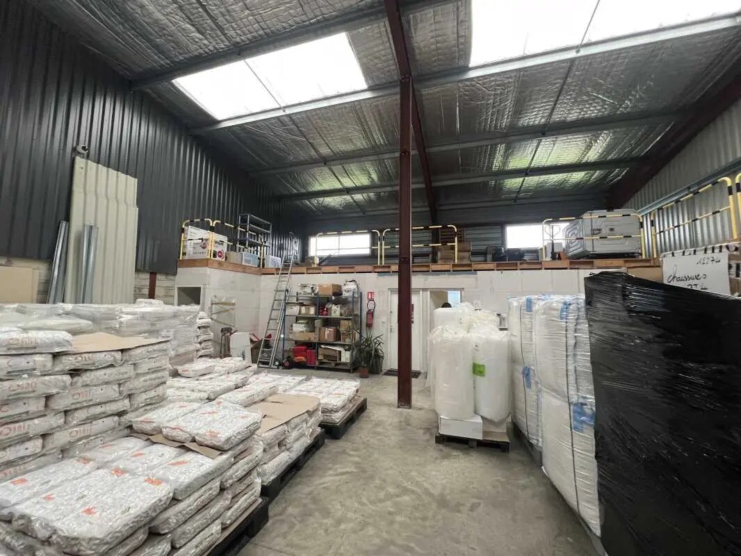 Local d’activités dans Saint-Jean-d'Illac à louer Photo intérieure– Image 1 sur 5