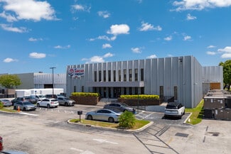 Plus de détails pour 10100 NW 25th St, Miami, FL - Industriel/Logistique à louer