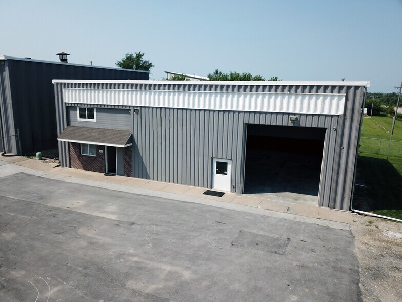 13611 S 217th St, Gretna, NE à vendre - Photo de l’immeuble – Image 3 sur 5