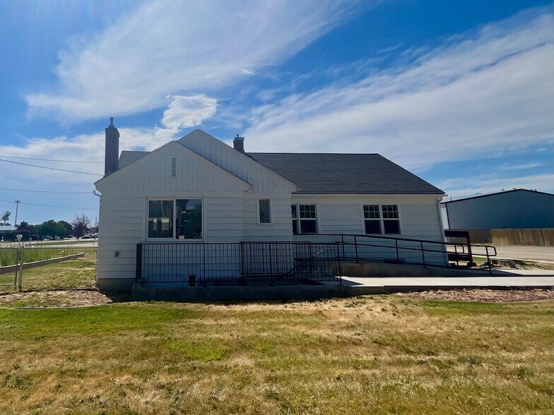 16281 N Franklin Rd, Nampa, ID à louer - Photo de l’immeuble – Image 1 sur 12