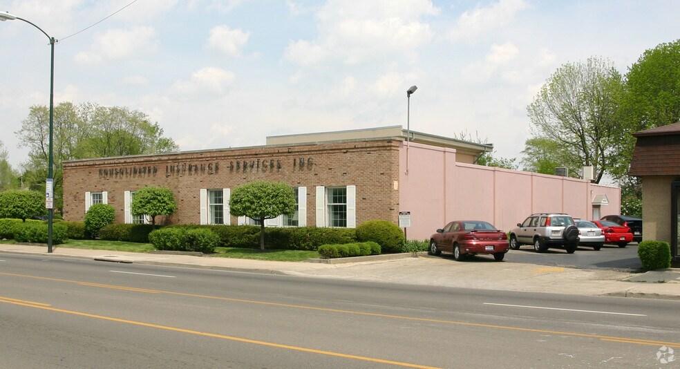 1730 N Limestone St, Springfield, OH à louer - Photo de l’immeuble – Image 2 sur 4