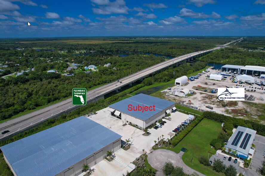 1340 Commerce way, Stuart, FL à louer - Photo de l’immeuble – Image 3 sur 18